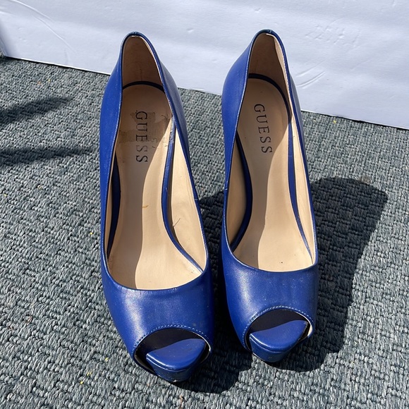 GUESS Navy Blue Leather Heels - Picture 2 of 4
